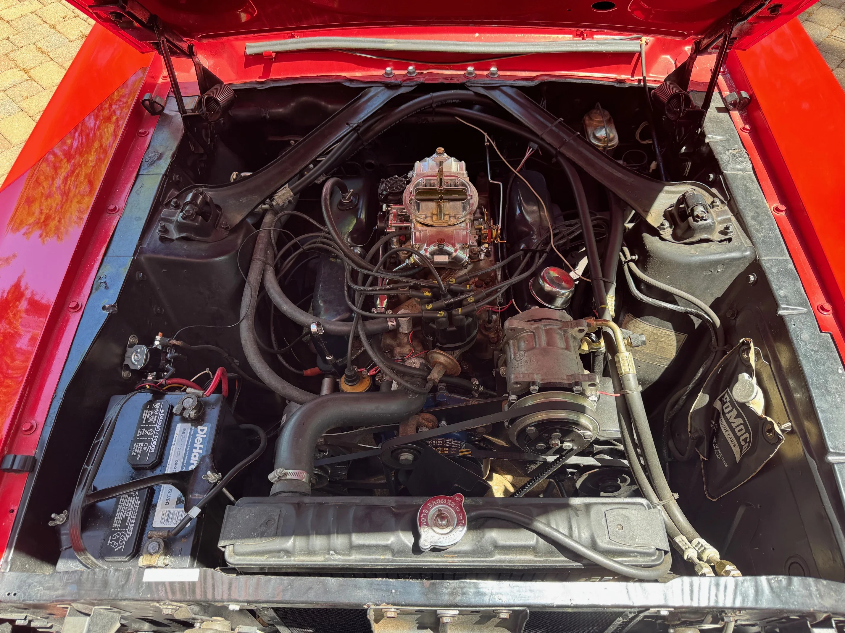 Ford-Mustang-1967-Red-Red