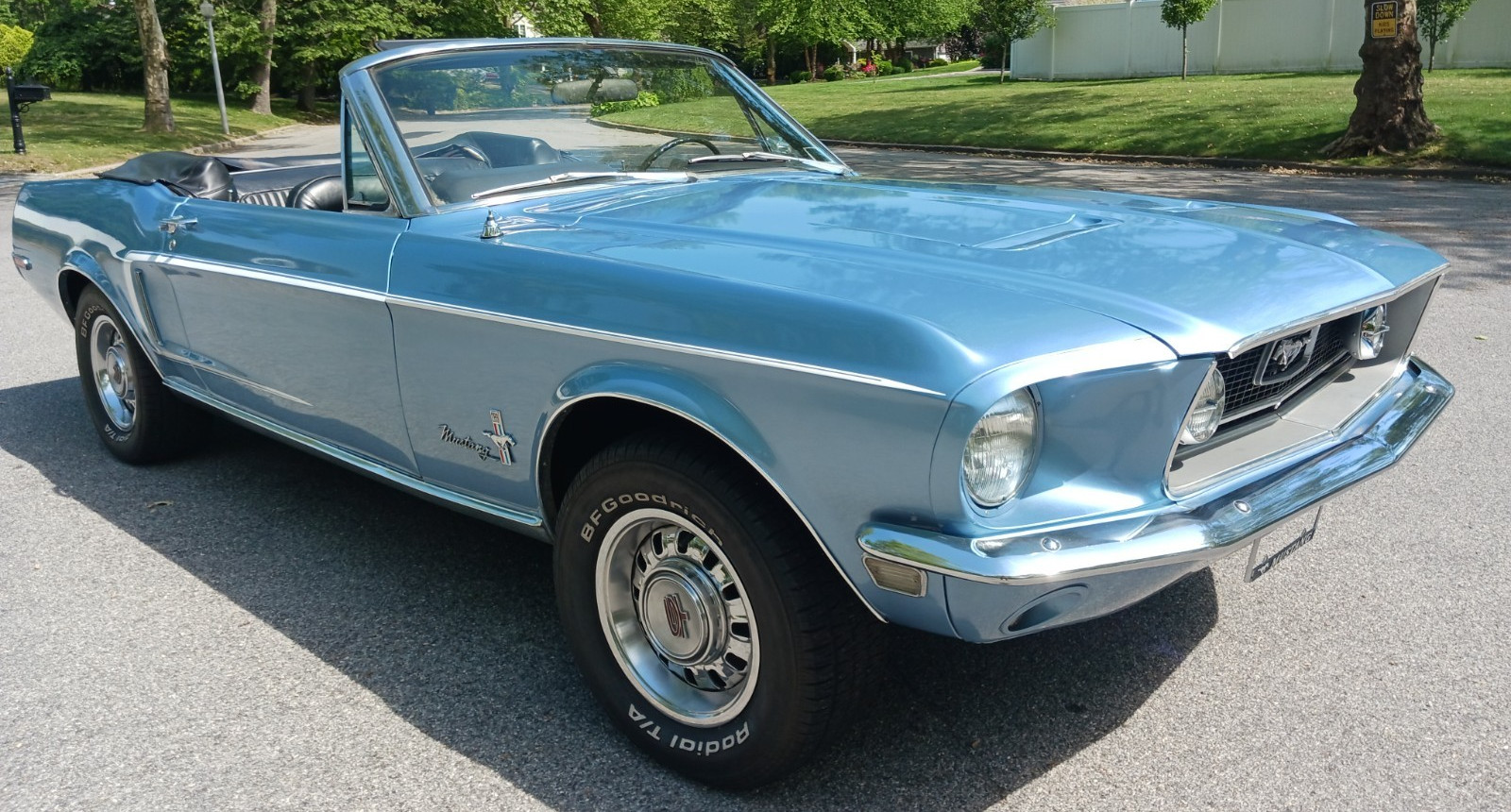 Ford-Mustang-1968-Convertible-Black