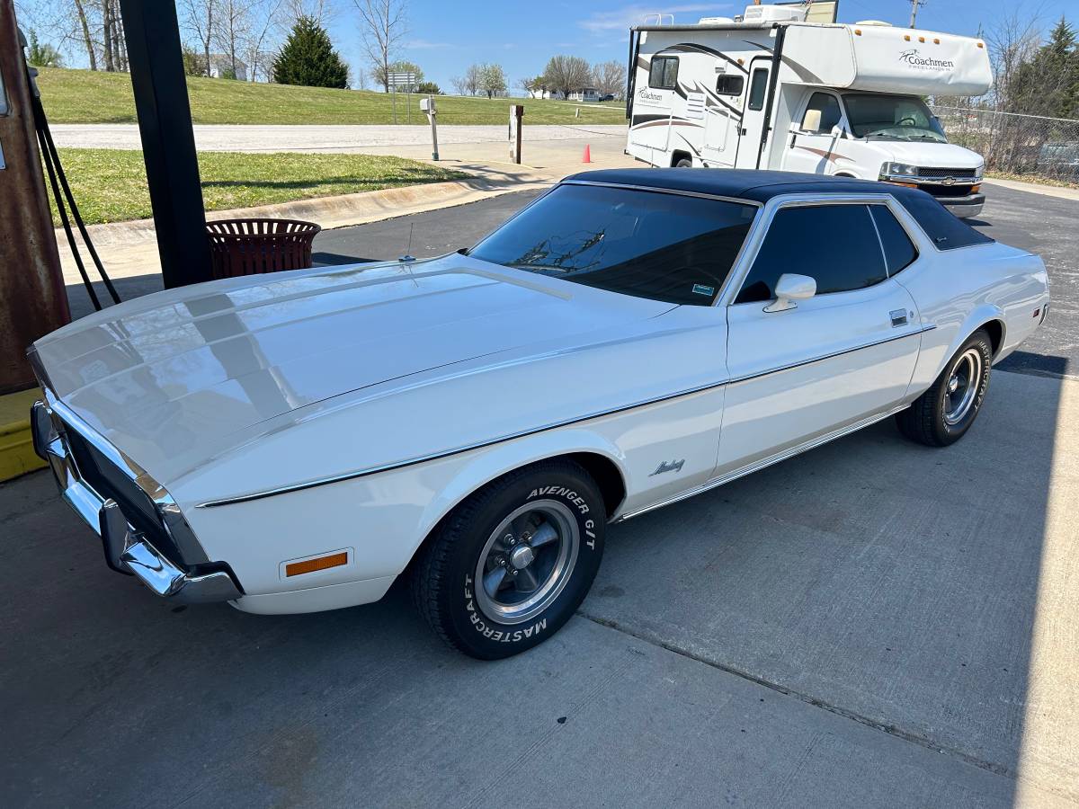 Ford-Mustang-1972