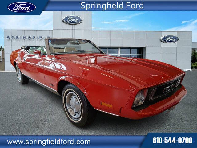 Ford-Mustang-1973-Orange