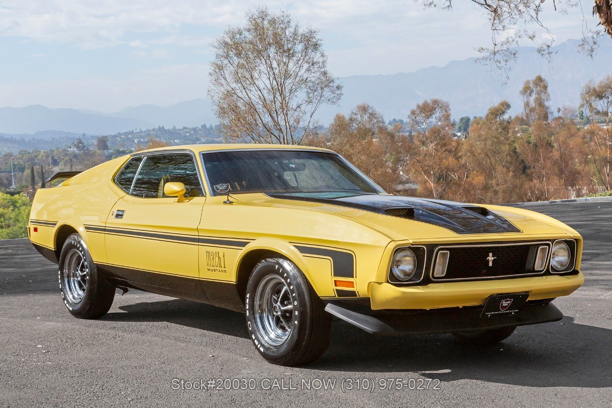 Ford-Mustang-1973