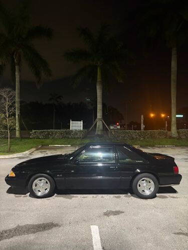 Ford-Mustang-1993