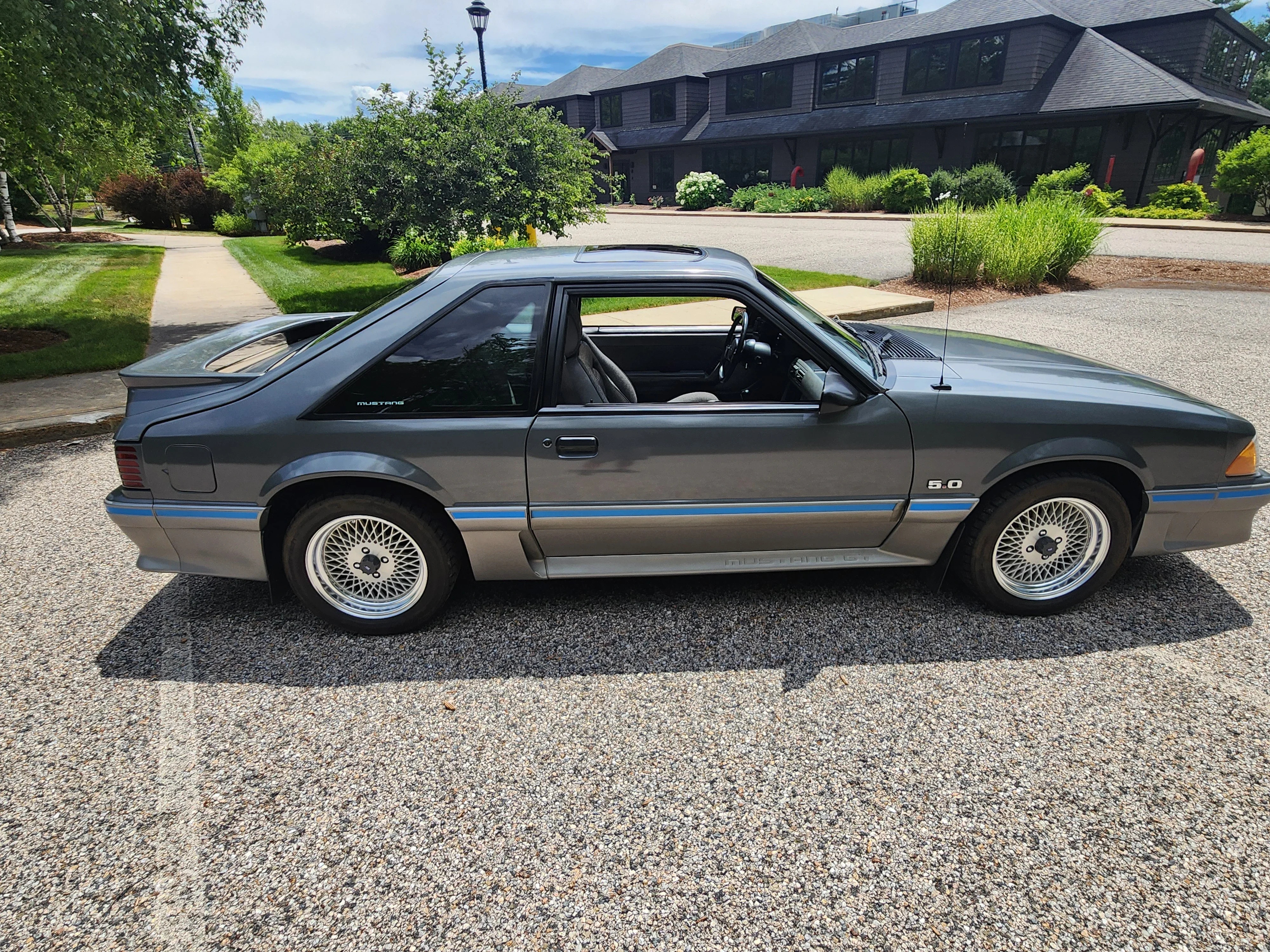 Ford-Mustang-gt-hatchback-1987-Gray-Gray