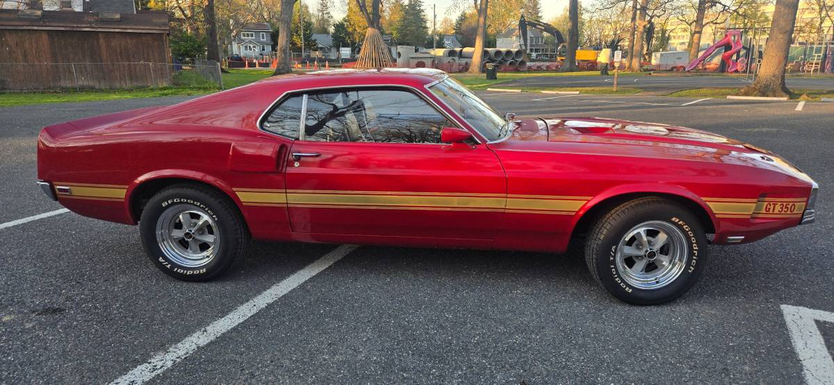 Ford-Mustang-shelby-gt350-1969-red
