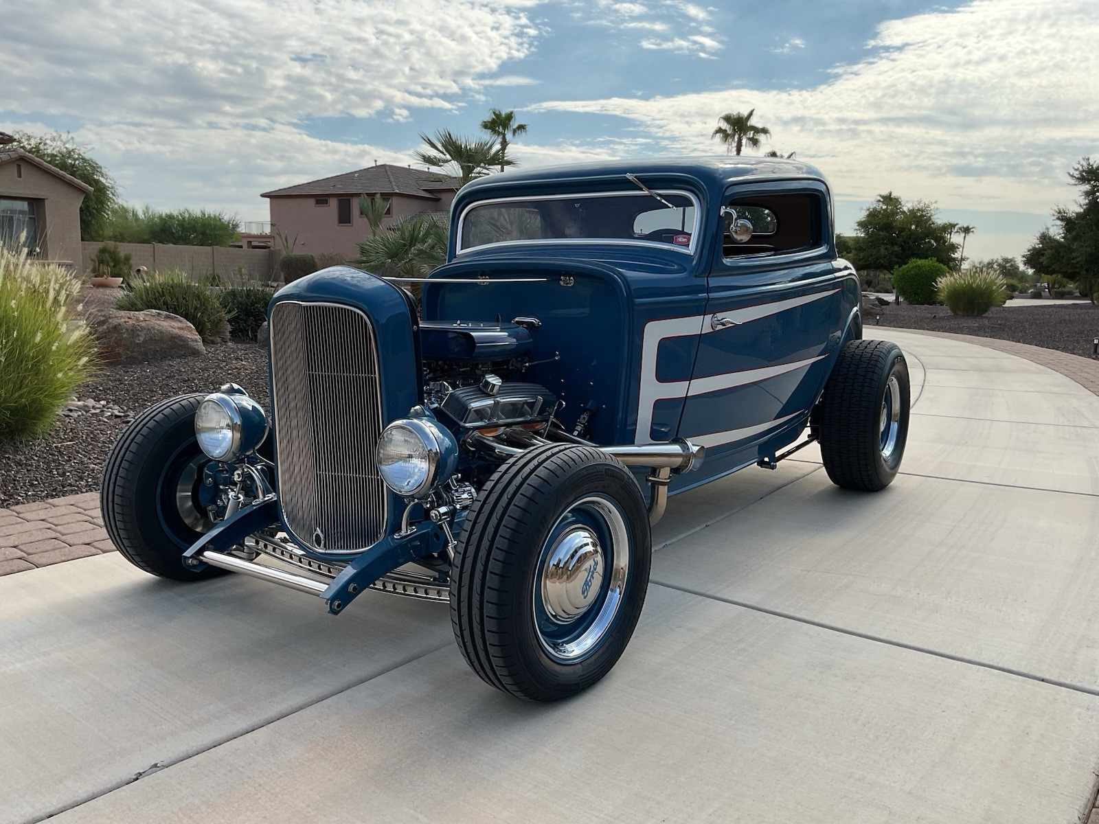 Ford-Other-1932-Red