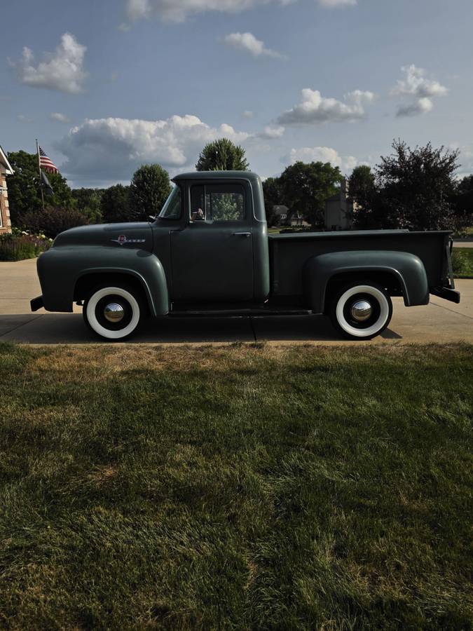 Ford-Pickup-1956-green