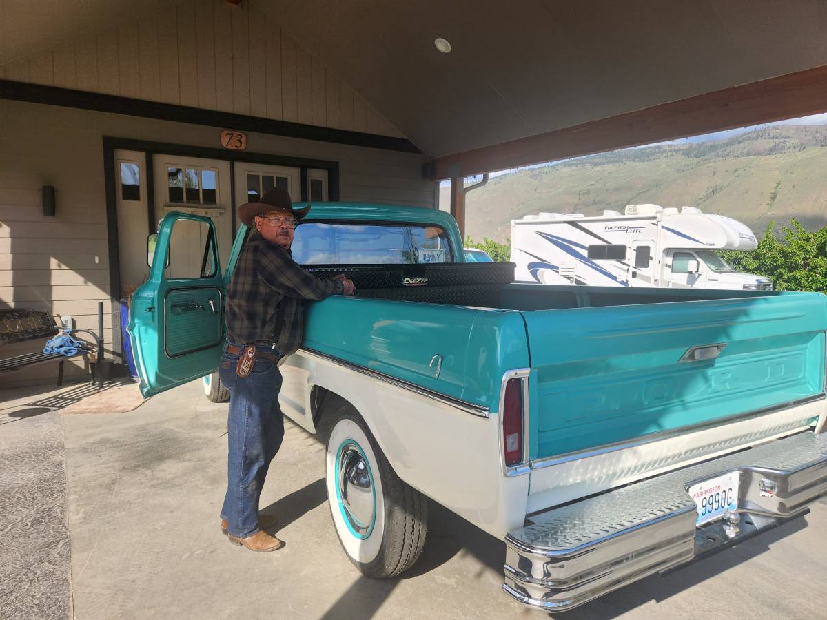 Ford-Pickup-f250-1967