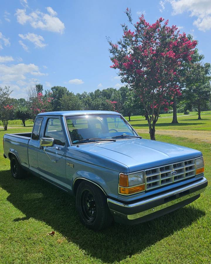 Ford-Ranger-1989-blue
