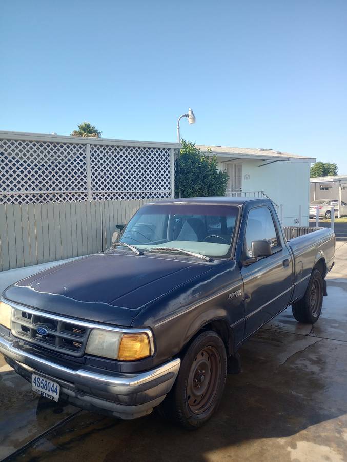 Ford-Ranger-xlt-1993-blue