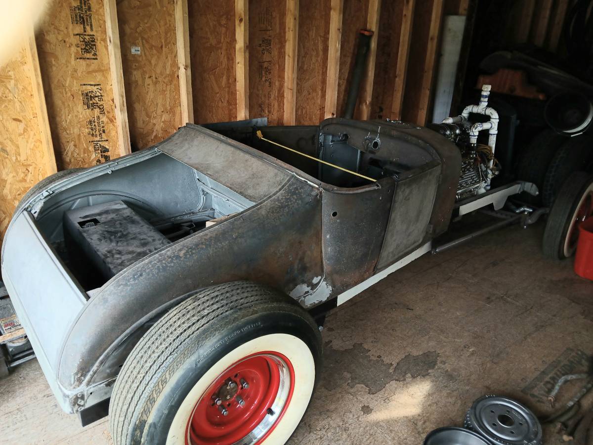 Ford-Roadster-1926-brown