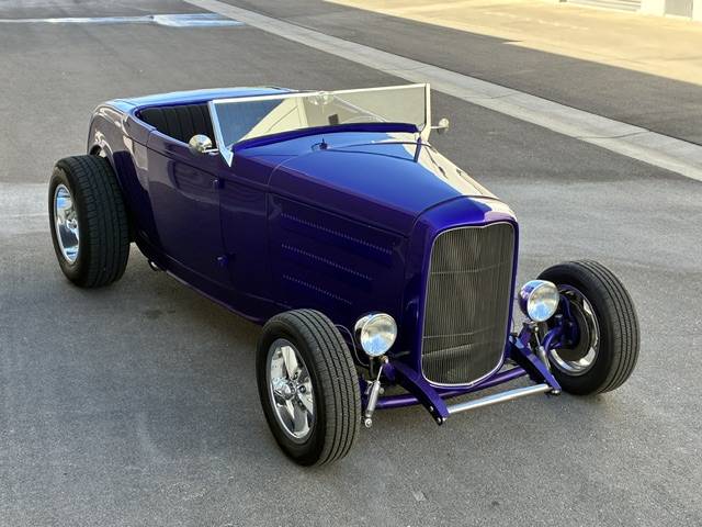 Ford-Roadster-1932-purple