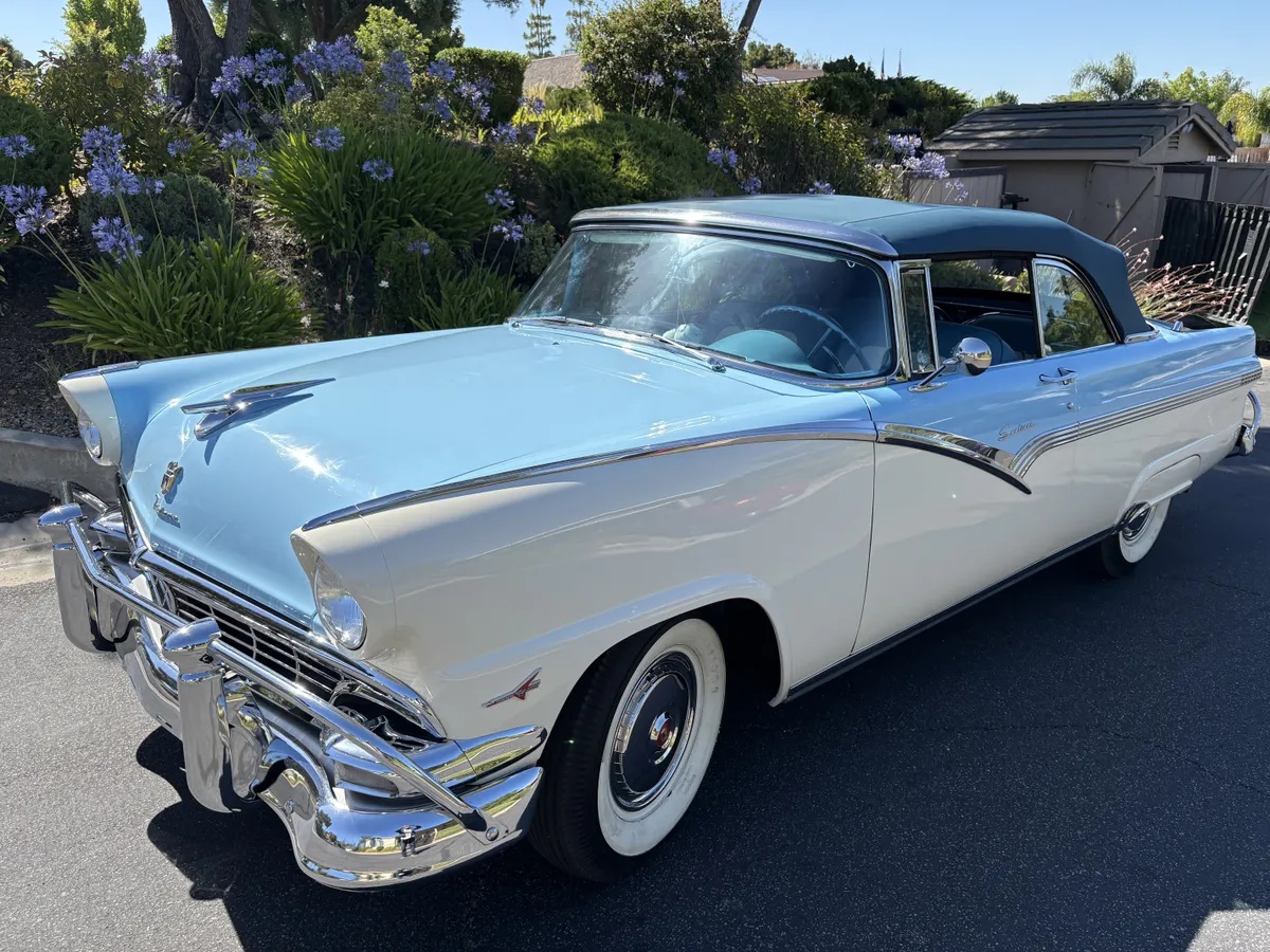 Ford-Skyliner-1956-Blue-Blue