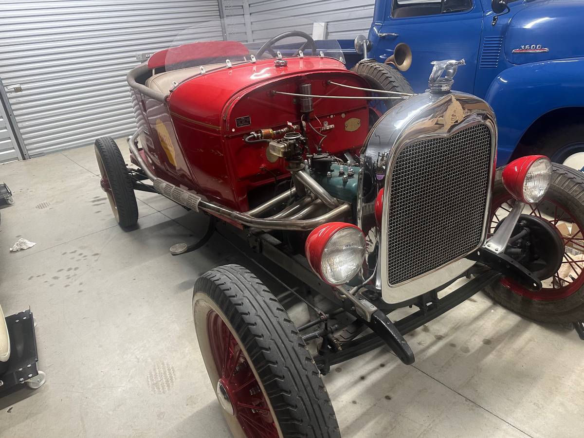 Ford-Speedster-1928-red