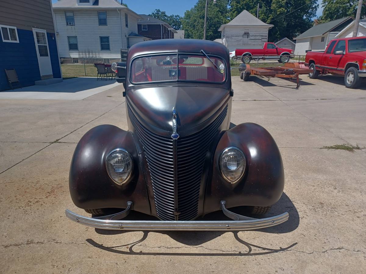 Ford-Standard-1938-black