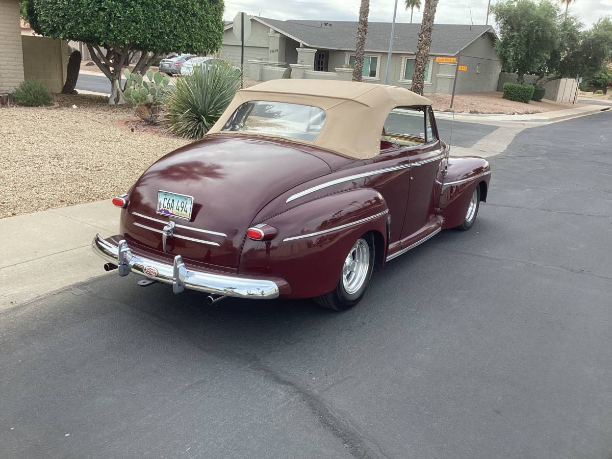 Ford-Superdeluxe-1946-purple
