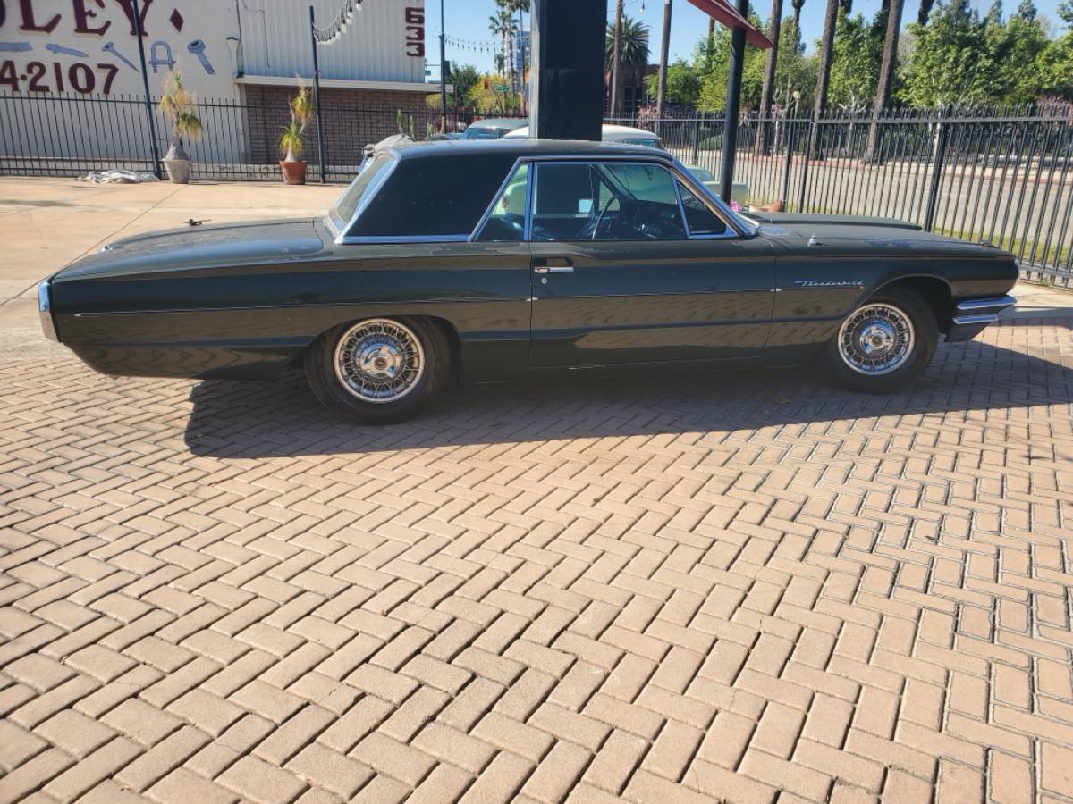 Ford-Thunderbird-1964
