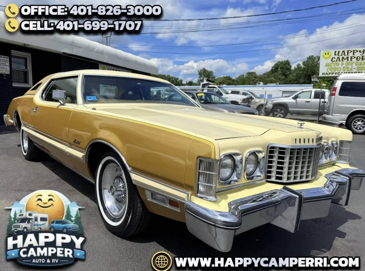 Ford-Thunderbird-coupe-1976