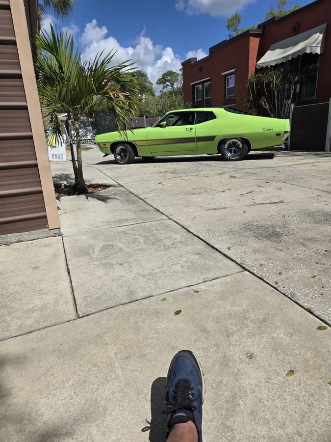 Ford-Torino-cobra-1971-custom