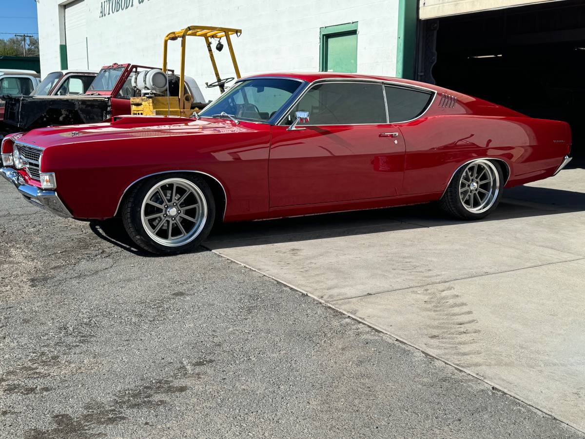 Ford-Torino-gt-1968
