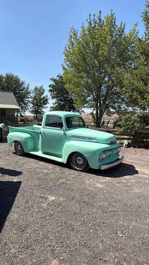 Ford.-pu-1952-green
