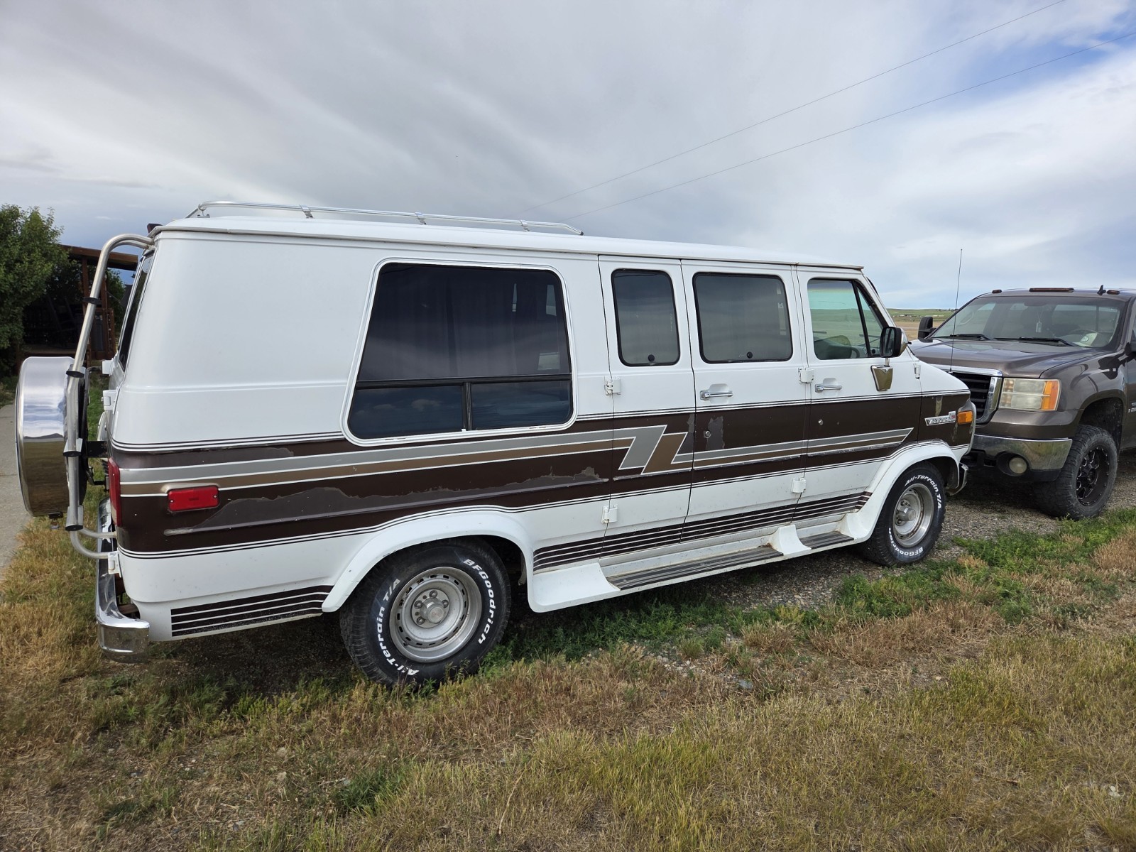 GMC-Rally-Wagon-Van-1993-Extended-Passenger-Van-Burgundy