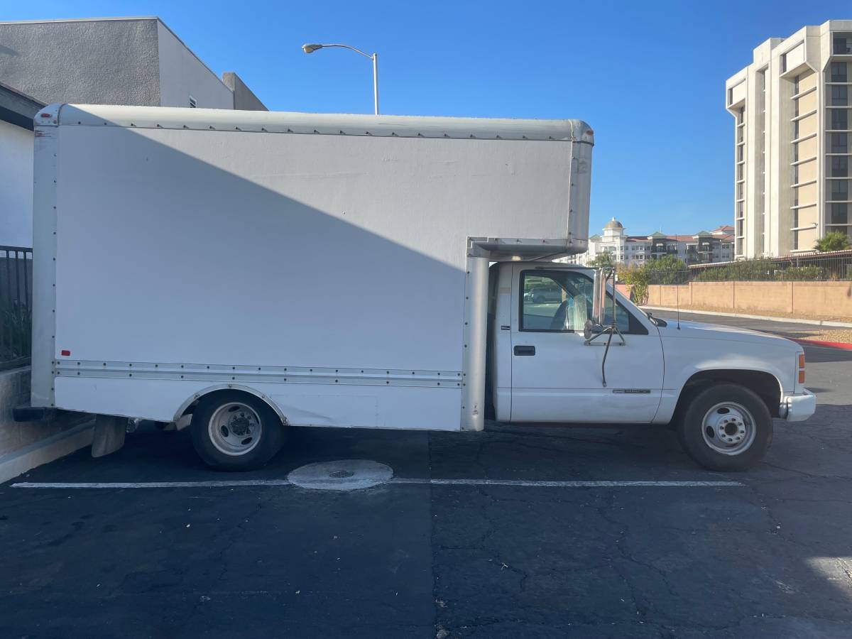 Gmc-3500-sl-1994-white