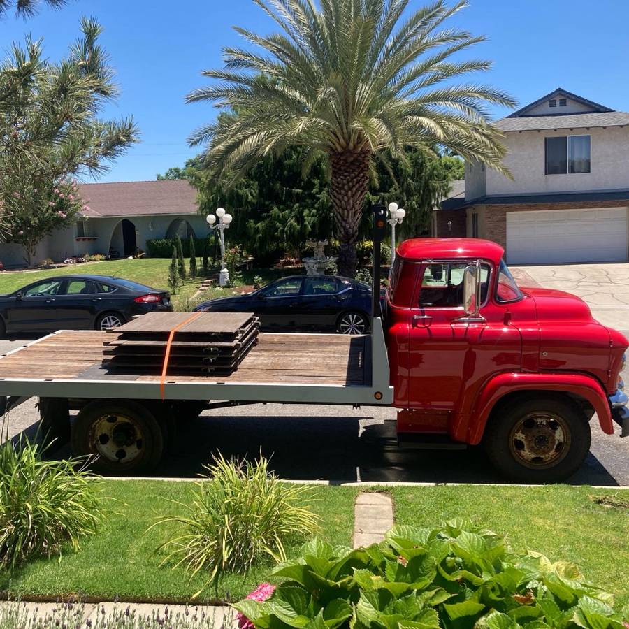Gmc-Lcf-1956-red