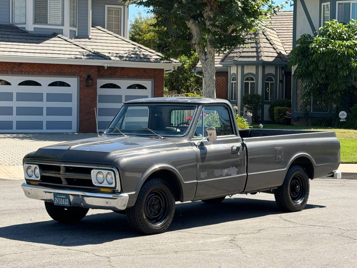 Gmc-Sierra-1967