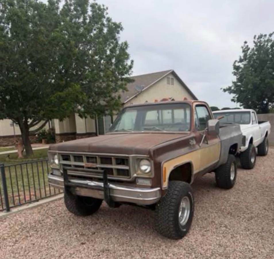 Gmc-Sierra-1978-brown