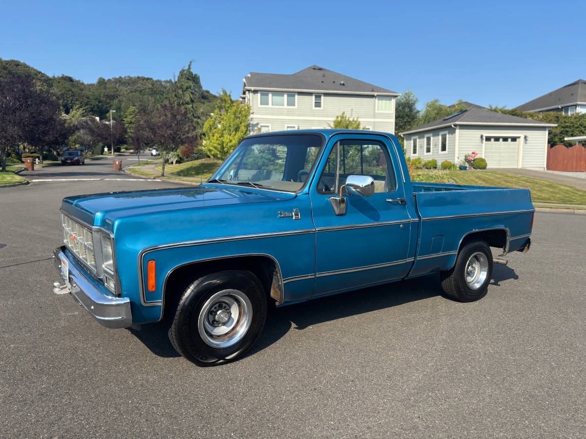 Gmc-Sierra-1979-blue