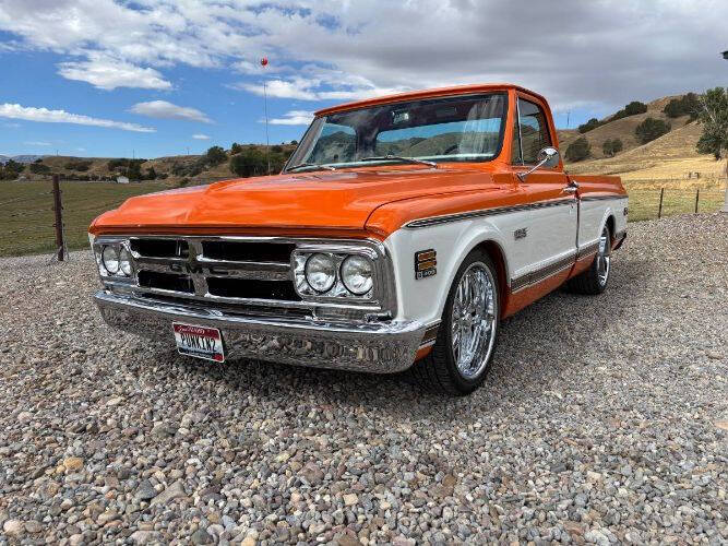Gmc-Sierra-grande-1972-Omaha-OrangeLinen-White-Parchment-WhiteOrange-Highlander-Plaid