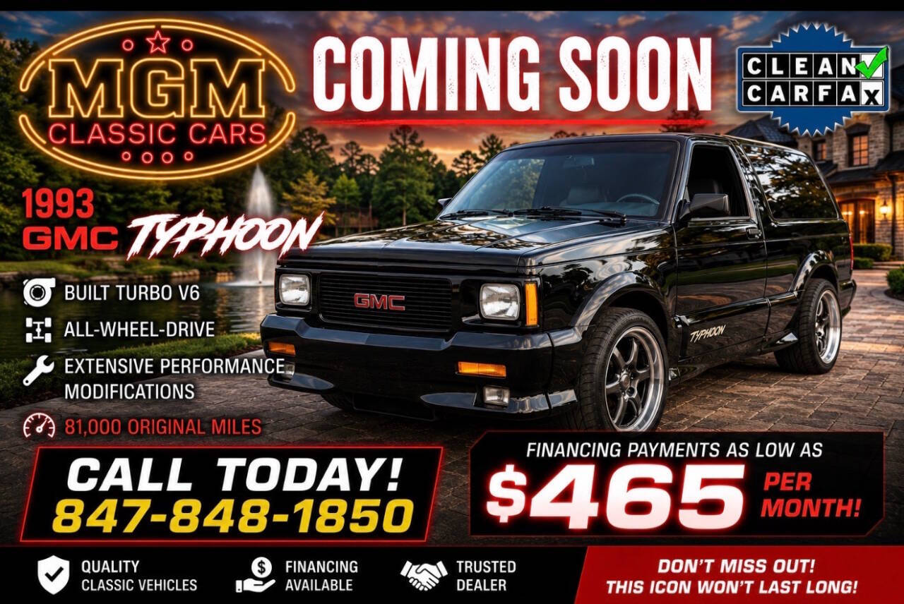 Gmc-Typhoon-1993-Black-Black