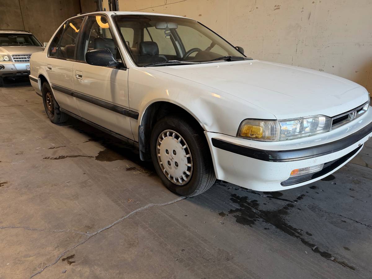 Honda-Accord-1990