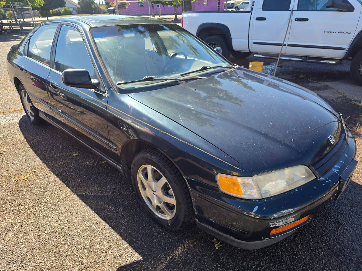 Honda-Accord-1995