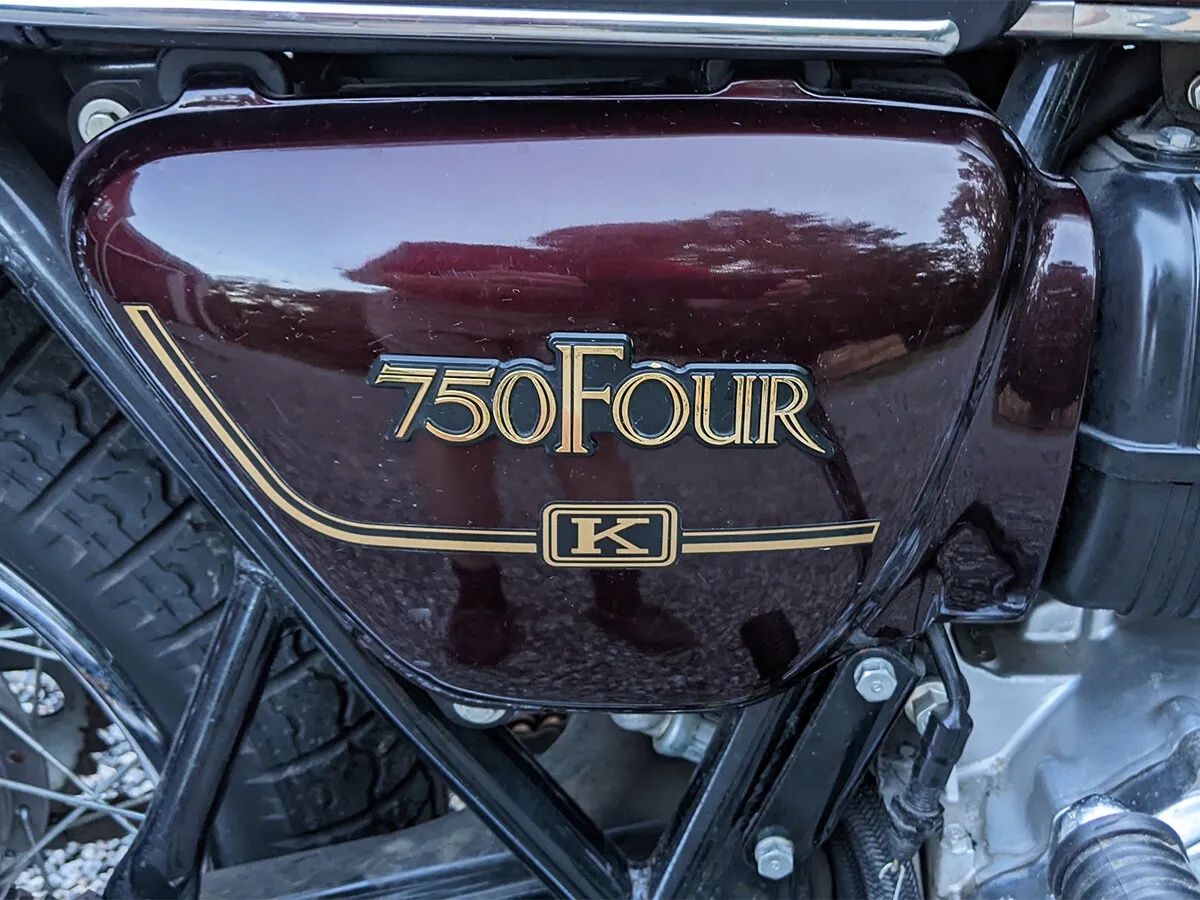Honda-Cb750k4-1978-Candy-Alpha-Red-Maroon-With-Gold-And-Blue-Stripin