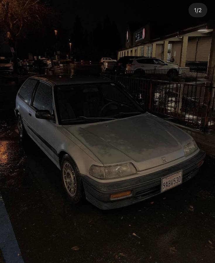 Honda-Civic-hatchback-1989-silver