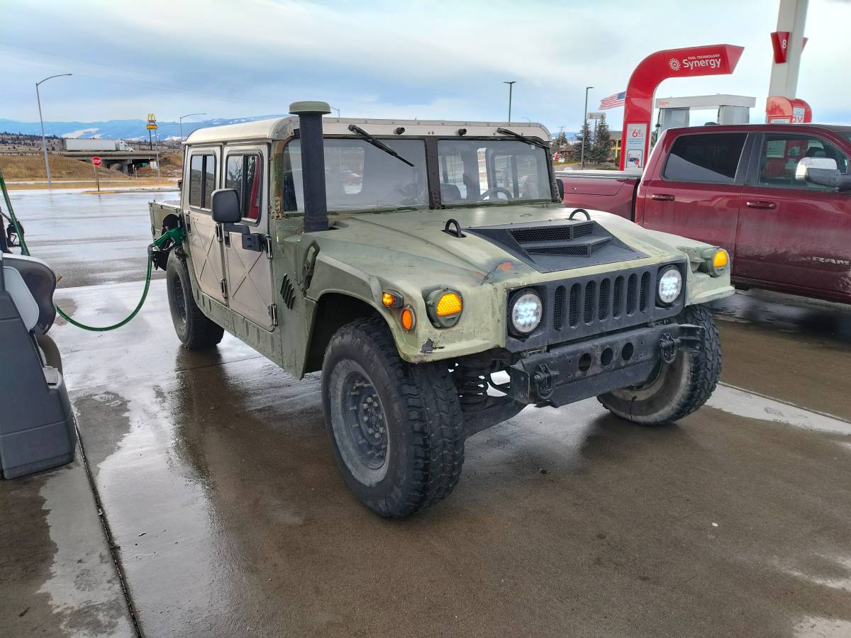 Hummer-M-998-1990