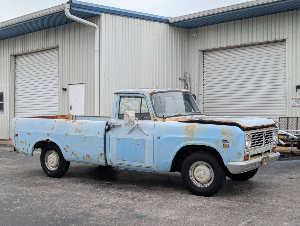 International-ihc-Pickup-truck-345-1973-blue
