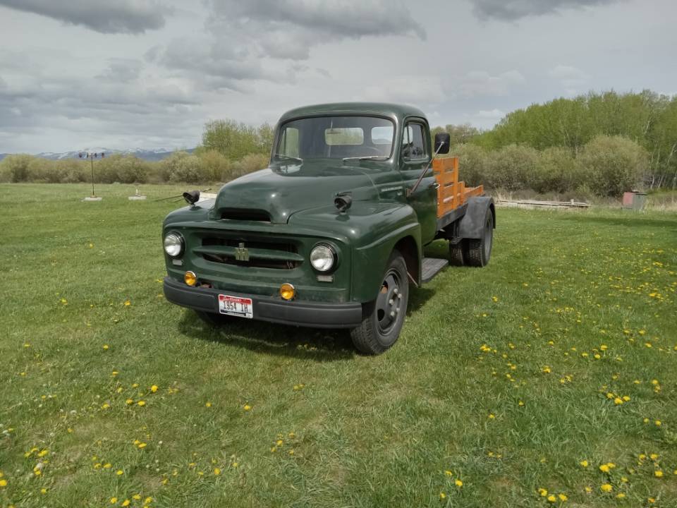 International-ihc-R-150-1954-green