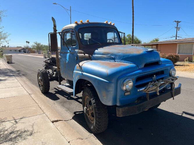 International-ihc-R140-1954-Blue
