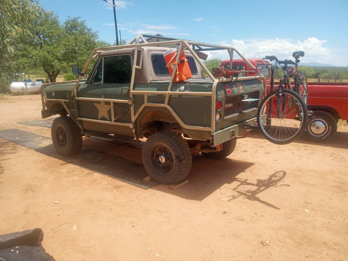 International-ihc-Scout-1977-green