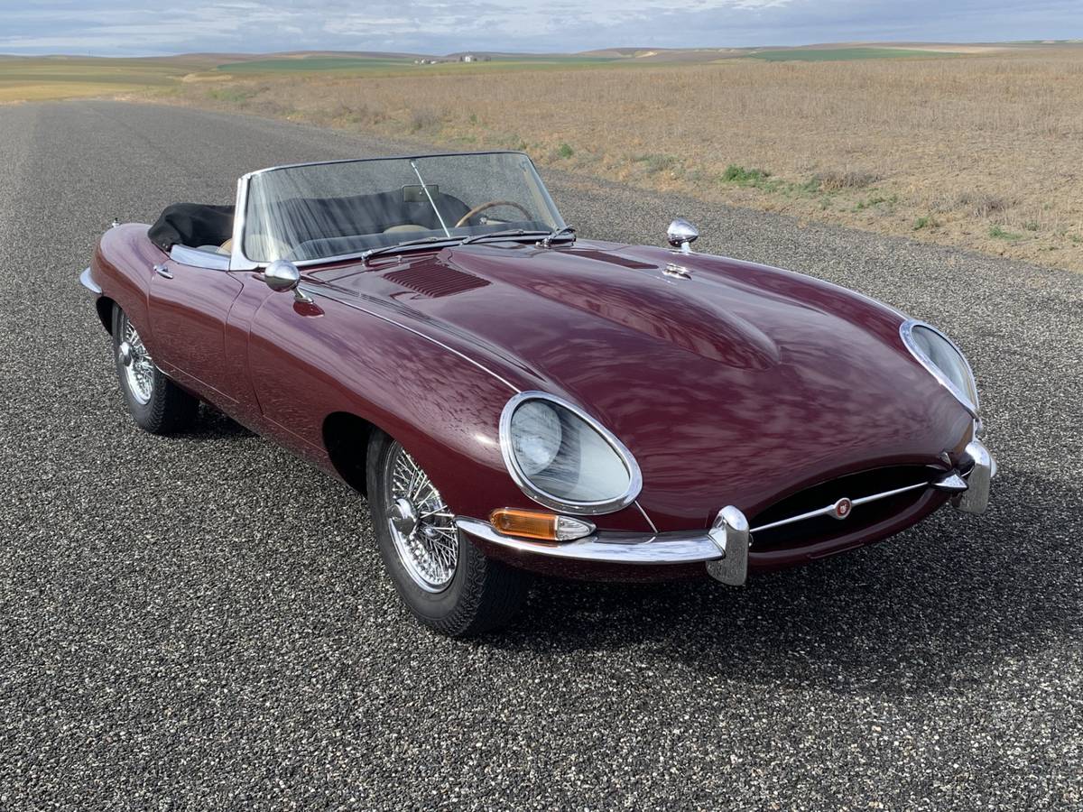 Jaguar-E-type-1963