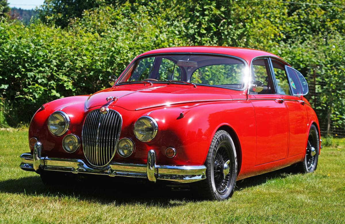 Jaguar-Mk2-3.8-1961-red