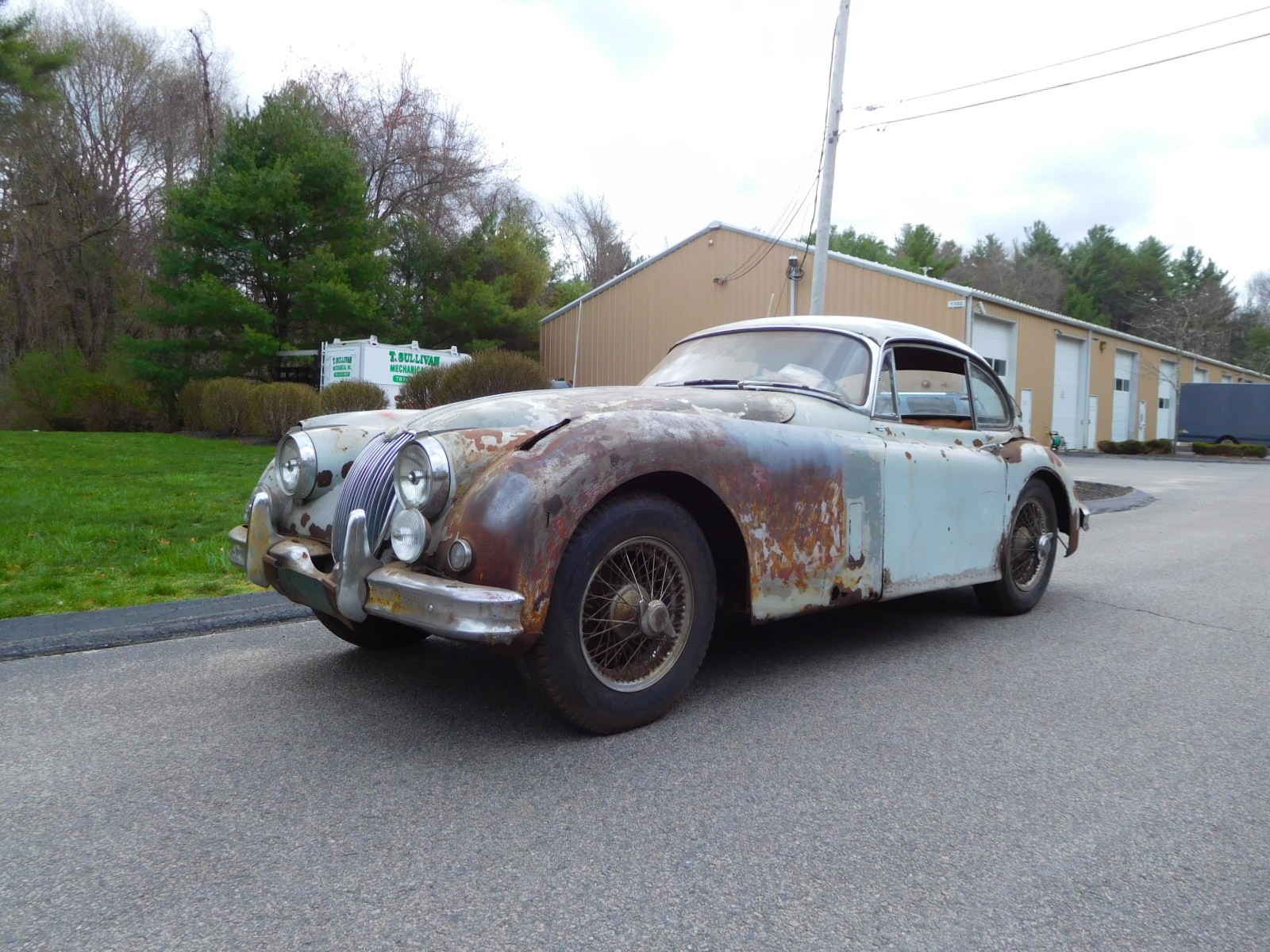Jaguar-XK-1959-Coupe-Red