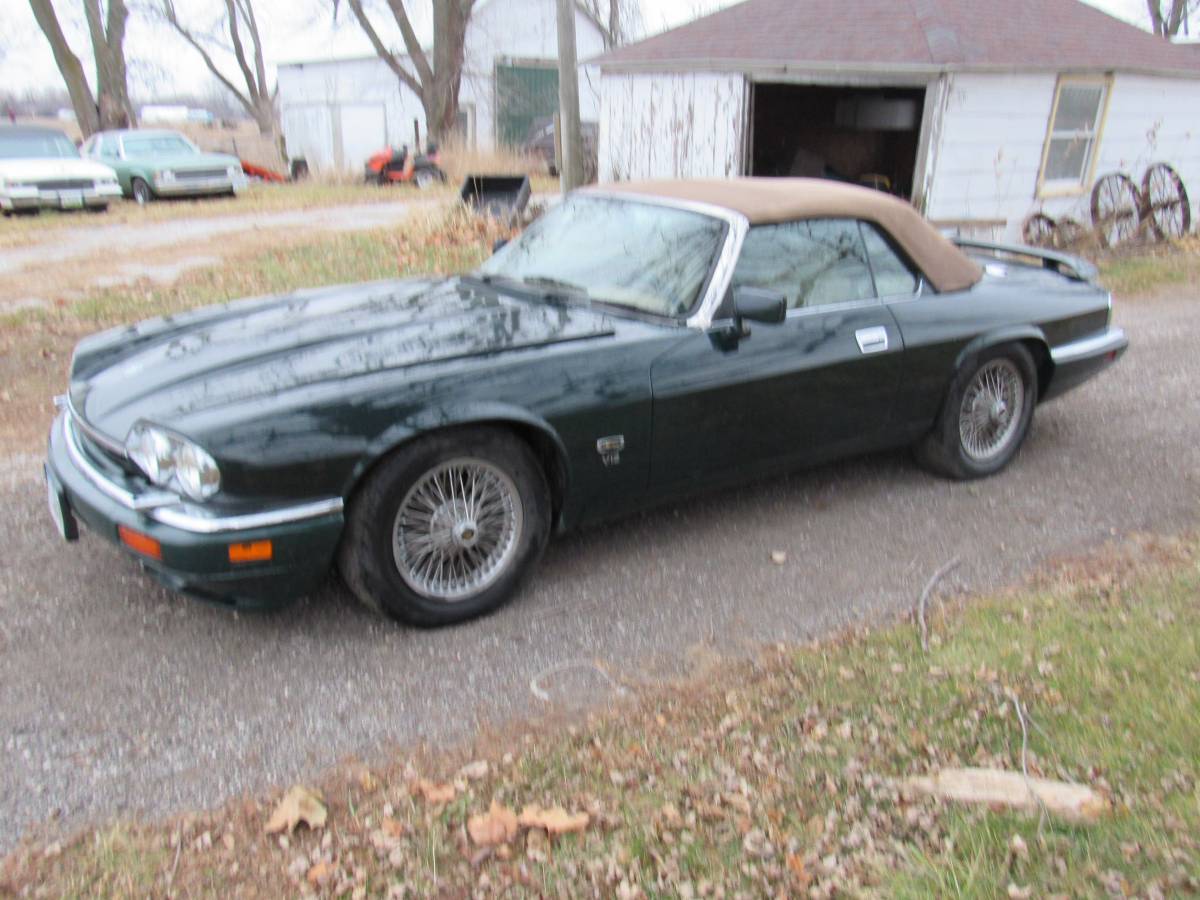 Jaguar-Xjs12v-convertible-1995-green