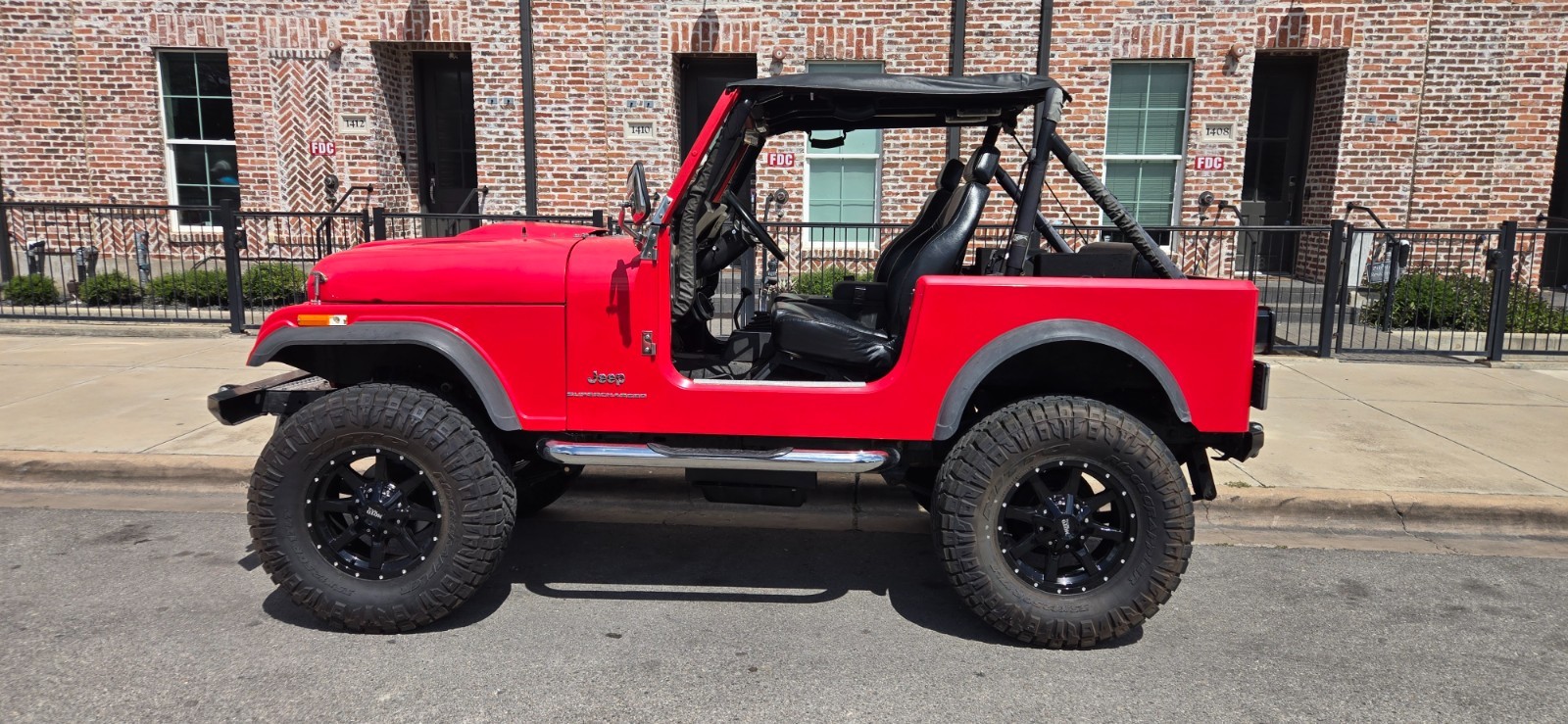 Jeep-CJ-1978-Black
