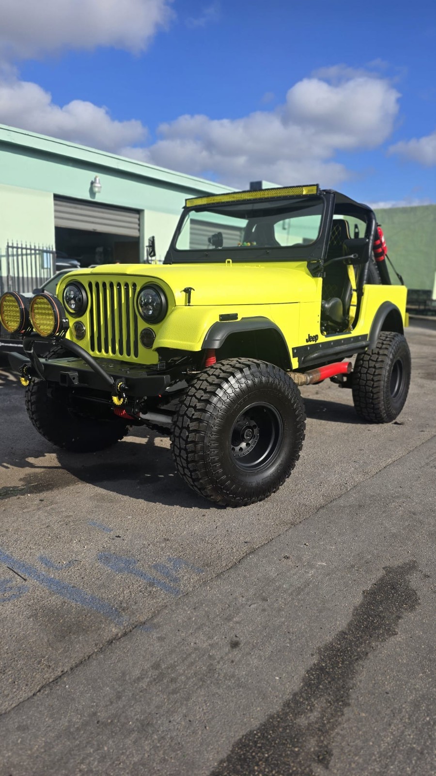 Jeep-CJ-1986-Black