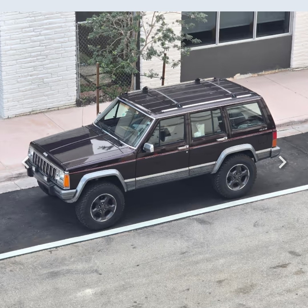 Jeep-Cherokee-1992-SUV-Burgundy
