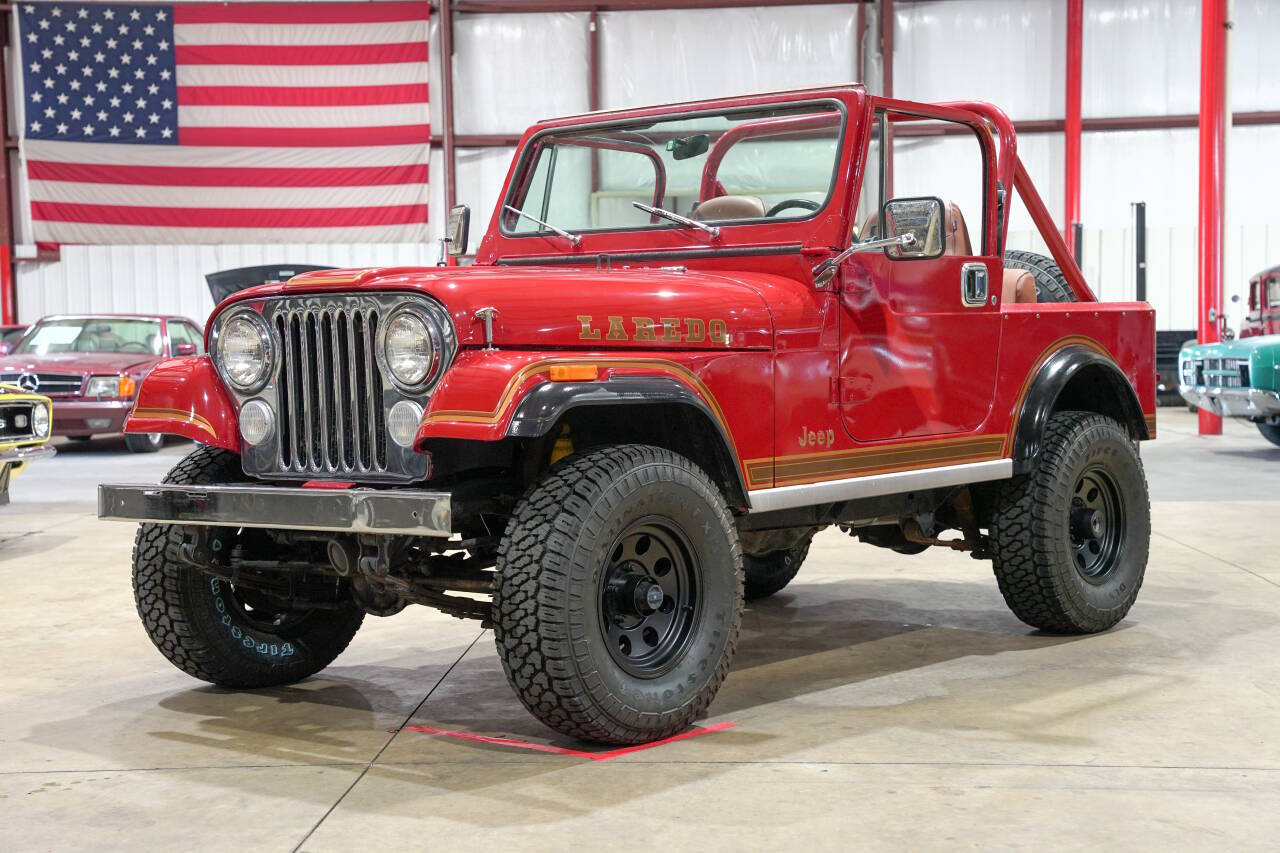 Jeep-Cj-7-1984-Red-Tan