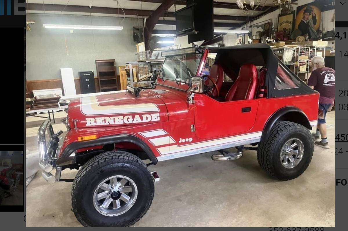 Jeep-Cj-7-open-body-with-extra-duty-suspension-1982-red